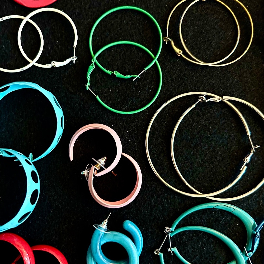 39 vintage/retro hoop earring lot - $45